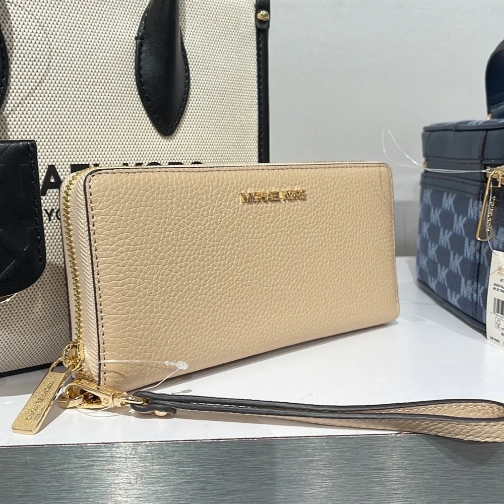 Michael Kors Jet Set Travel Large Travl CONTINENTAL Wristlet - wallet phone hldr
